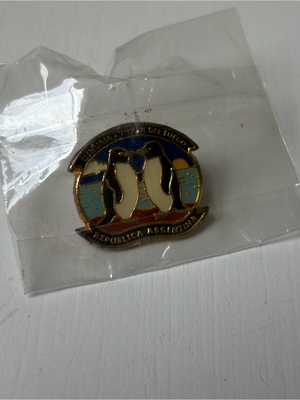 Penguin Republica Argentina Ushuaia Enamel Lapel Hat Brooch Pin NWT New
